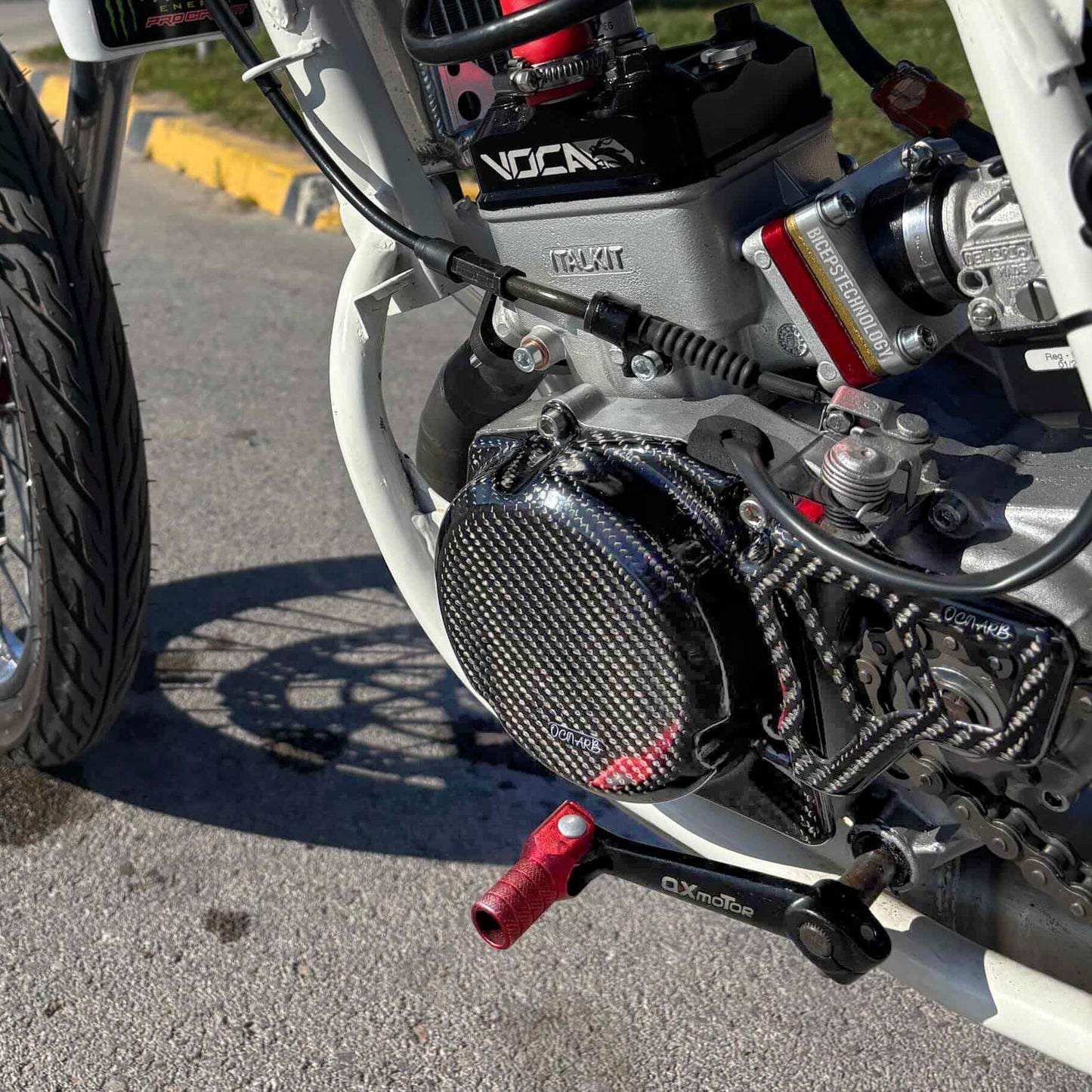 Couvercle de volant moteur et de pompe à huile en fibre de carbone pour YAMAHA DT50LC